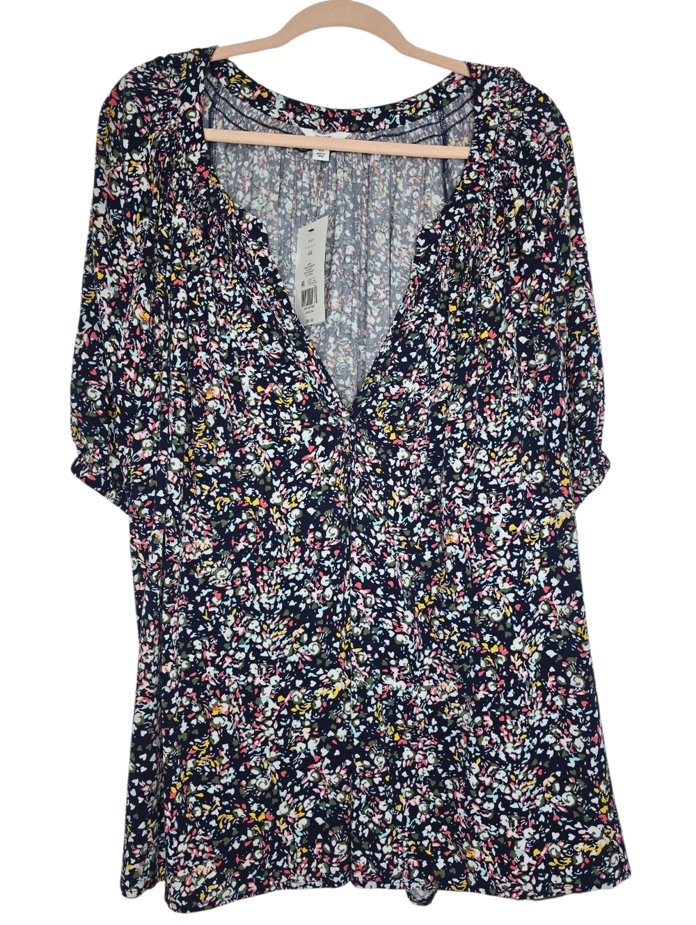 NWT Crown And Ivy Floral Blouse